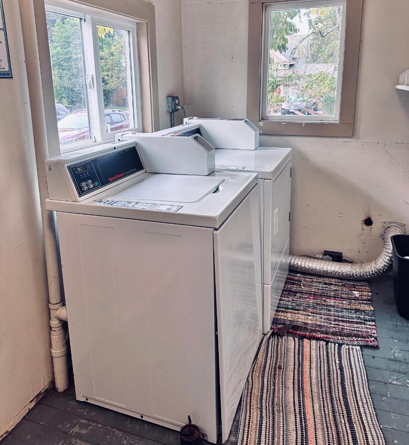 Mr. Mcgregor'S Garden Apartment Salem Bagian luar foto