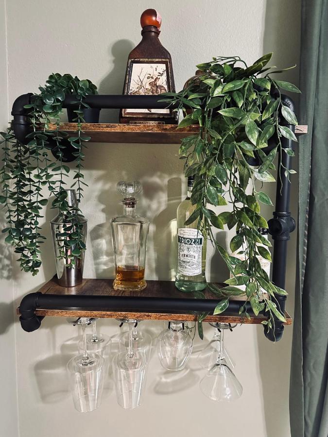 Mr. Mcgregor'S Garden Apartment Salem Bagian luar foto