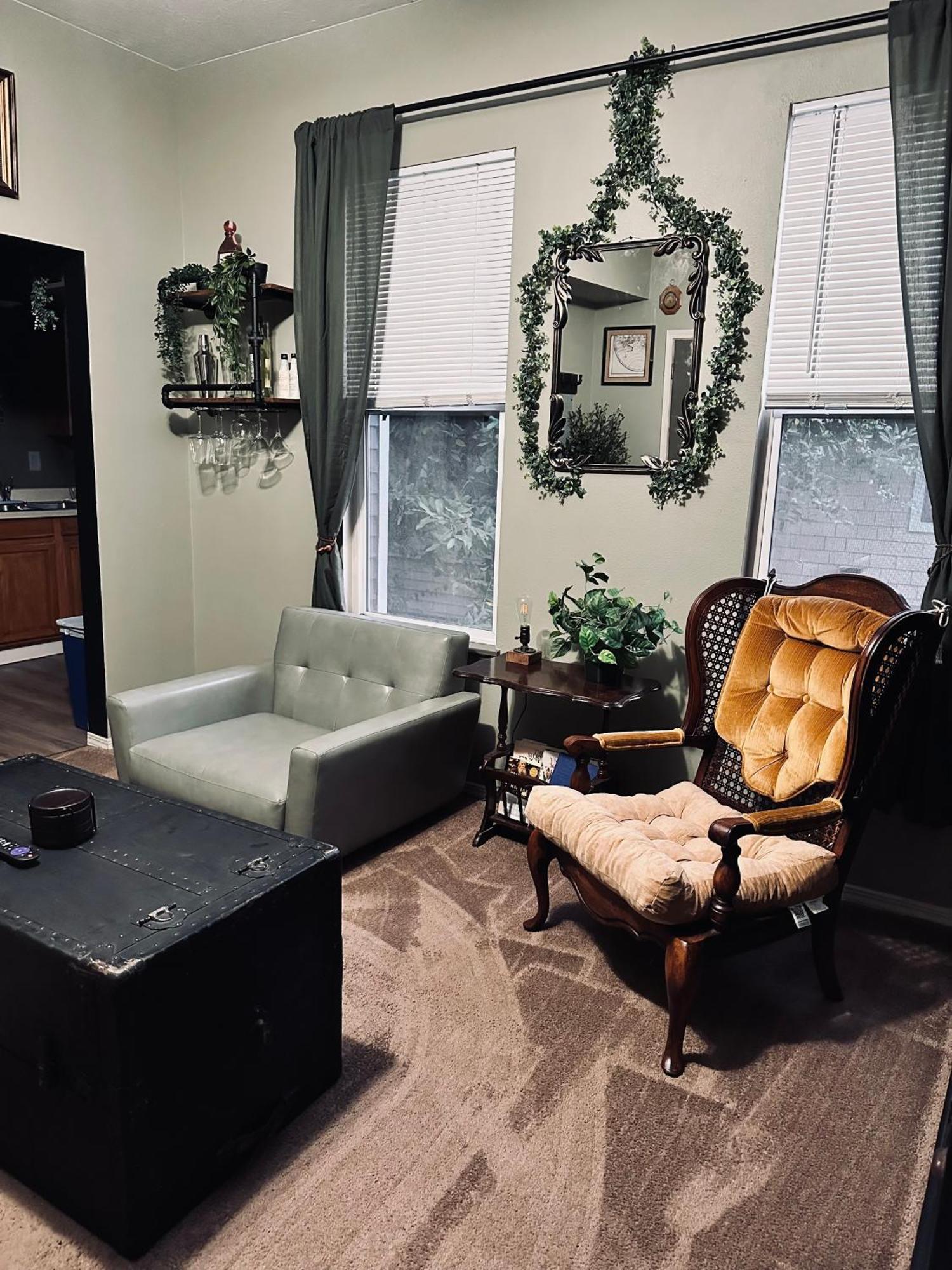 Mr. Mcgregor'S Garden Apartment Salem Bagian luar foto